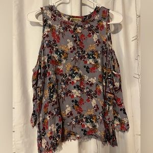 Grey blouse with flowers and shoulder cut outs